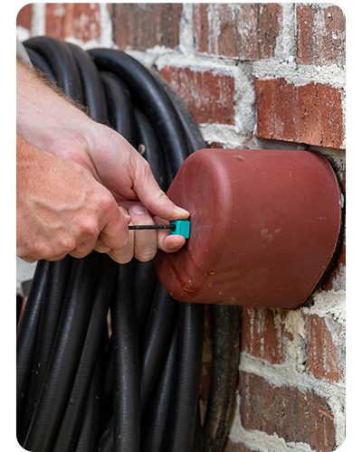 covering an outdoor spigot with insulation